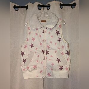 Umgee Pink and White Star Patterned Vest with Sherpa Collar